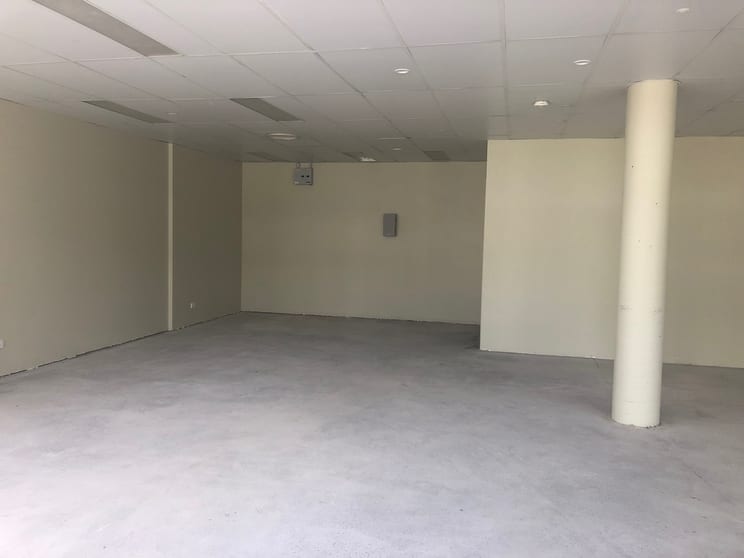 Click to view all images 2/11 Walan Street Mooloolaba QLD 4557 - Image 3