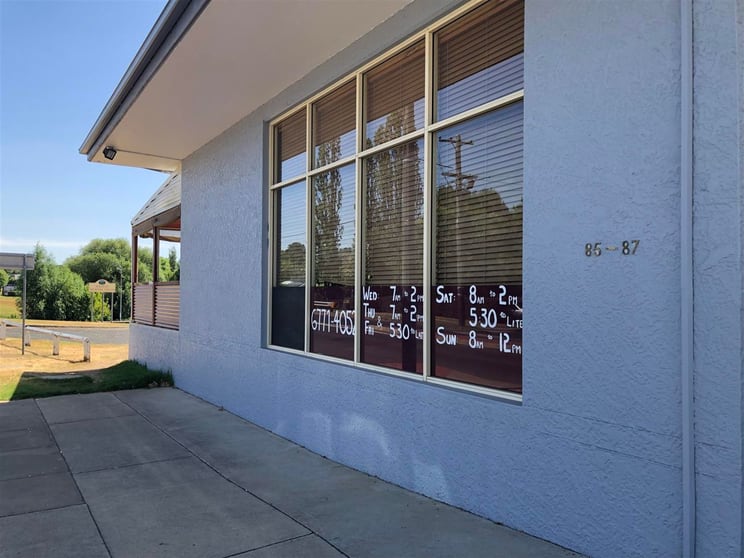 2 & 3/85 Marsh Street Armidale NSW 2350 - Image 1