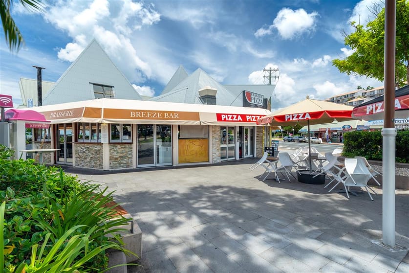 Click to view all images 11/293 Shute Harbour Road Airlie Beach QLD 4802 - Image 3