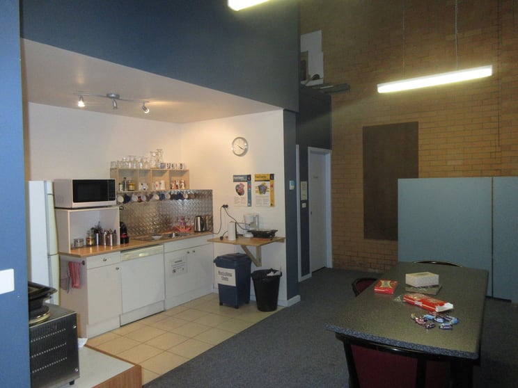 Click to view all images 2B Staley Street Brunswick VIC 3056 - Image 2