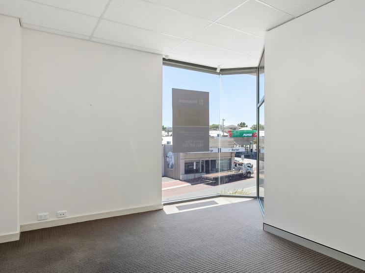2a/300 Fitzgerald Street North Perth WA 6006 - Image 3