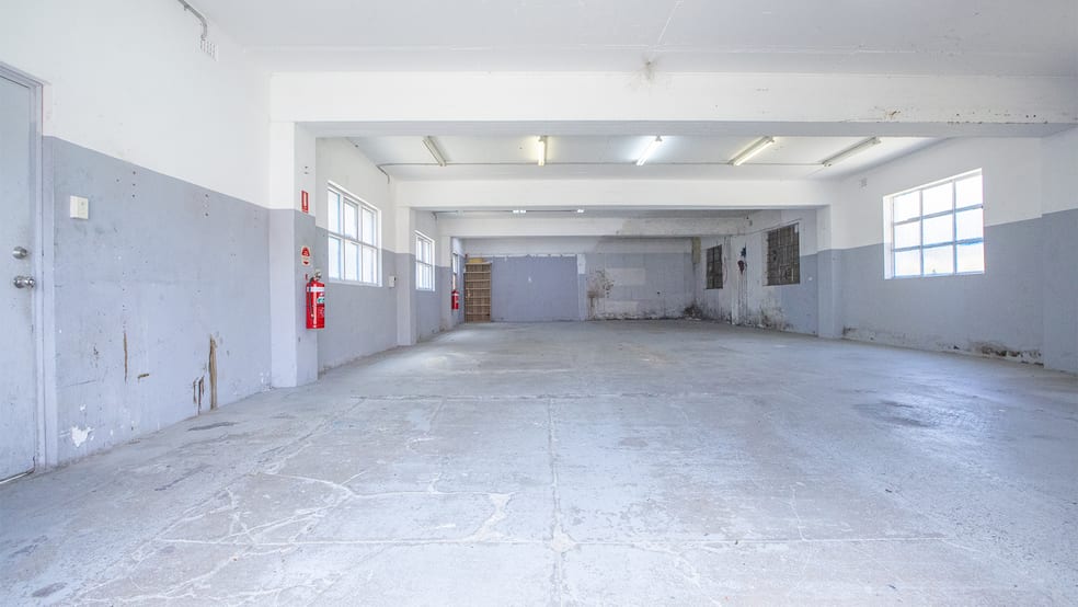 6/15-17 West Street Brookvale NSW 2100 - Image 2