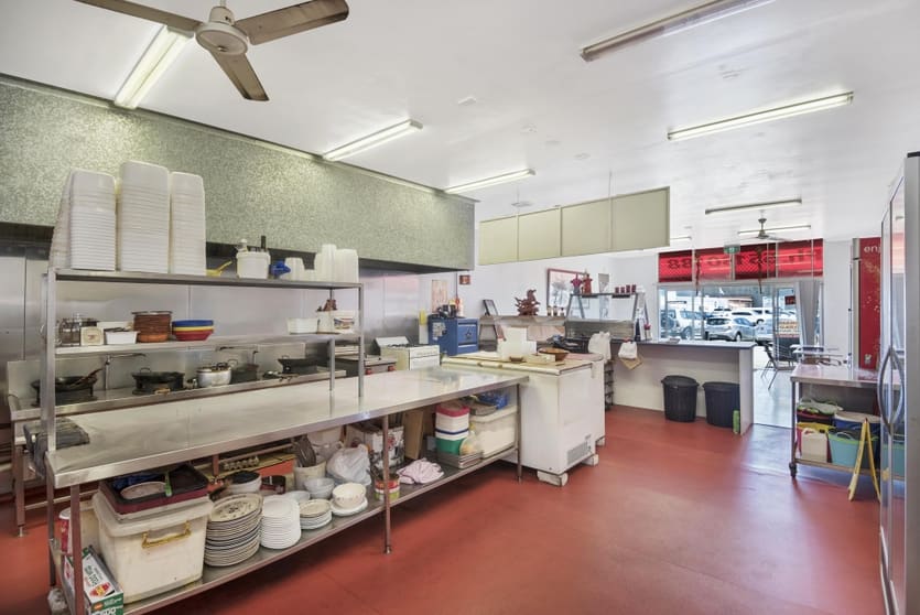 6/1 Machinery Drive Tweed Heads South NSW 2486 - Image 2