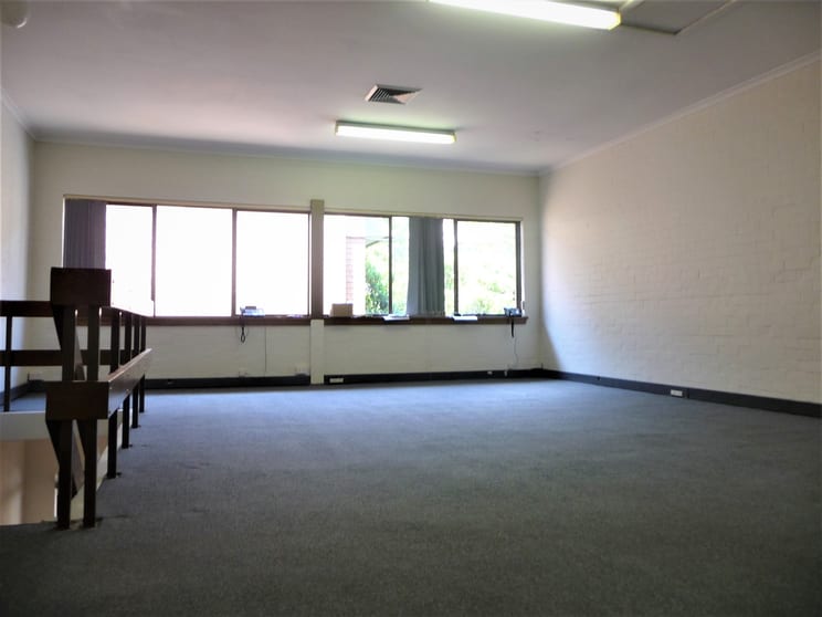 Click to view all images 5B/17-19 Mooramba Road Dee Why NSW 2099 - Image 3