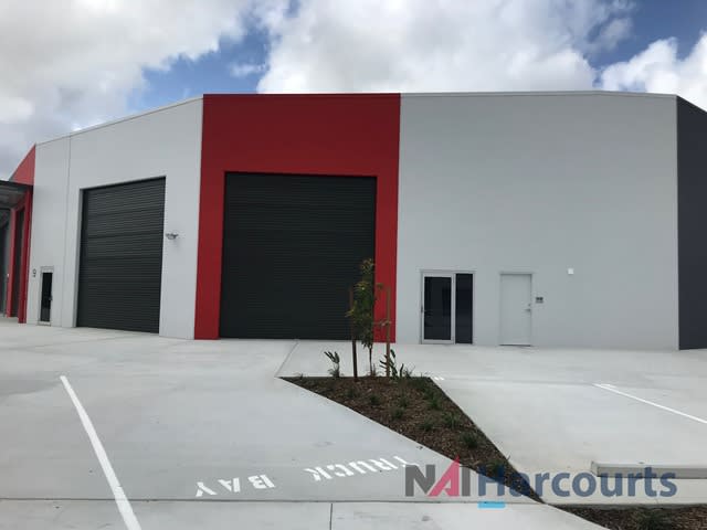 Click to view all images 9/27 Motorway Circuit Ormeau QLD 4208 - Image 3