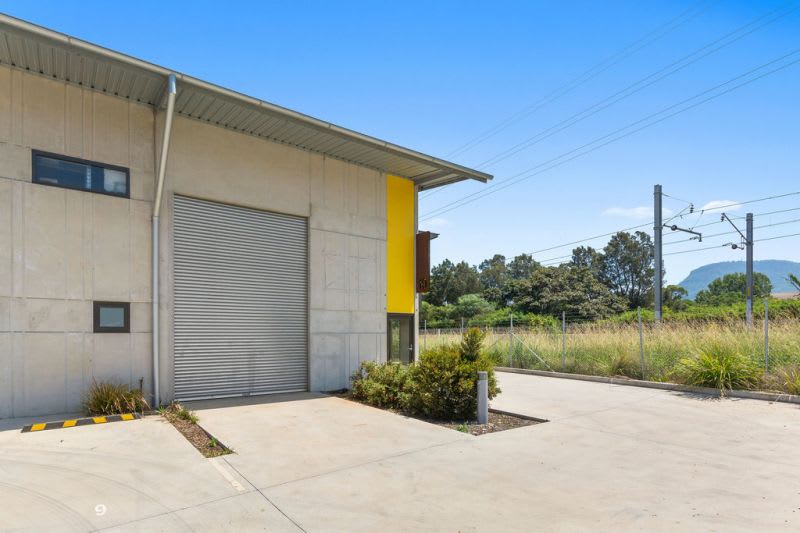 Click to view all images 10/46 Montague Street North Wollongong NSW 2500 - Image 2