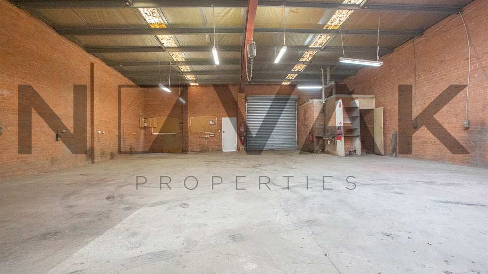 Click to view all images 1/15-17 West Street Brookvale NSW 2100 - Image 2