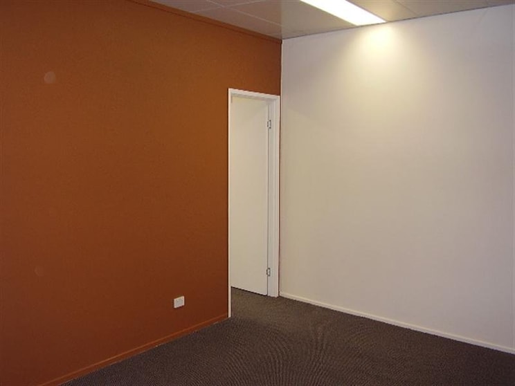 Suite 10/10 Burnside Road Ormeau QLD 4208 - Image 3
