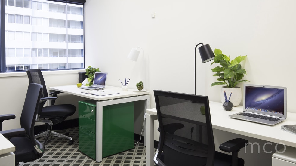 Suite 524/1 Queens Road Melbourne VIC 3004 - Image 2