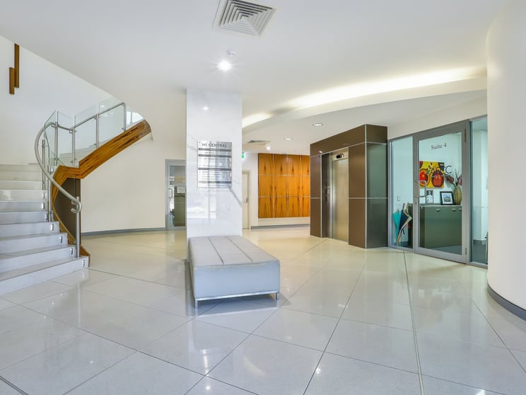 7 & 8/3950 Pacific Highway Loganholme QLD 4129 - Image 2