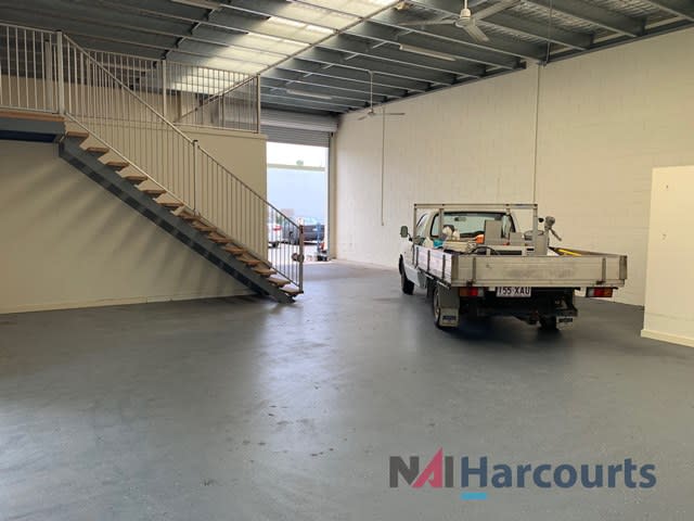 Click to view all images 1/29 Bailey Crescent Southport QLD 4215 - Image 1