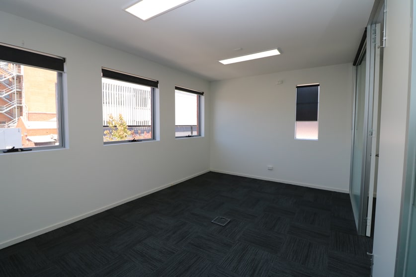 Click to view all images 16 James Street Geelong VIC 3220 - Image 3