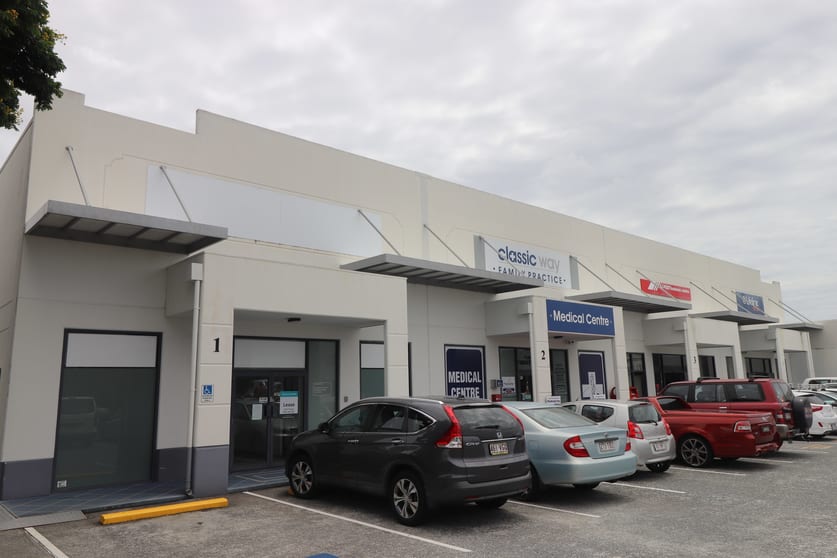 Click to view all images Burleigh Heads QLD 4220 - Image 1