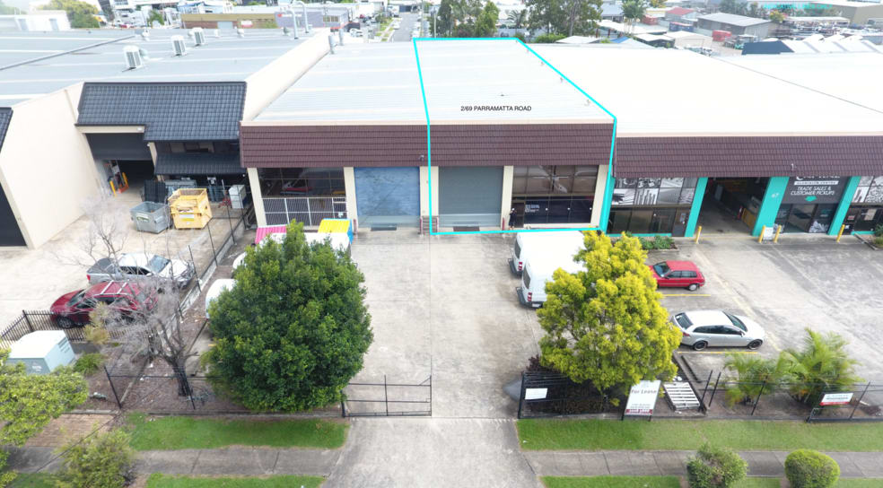 Click to view all images 69 Parramatta Road Underwood QLD 4119 - Image 1