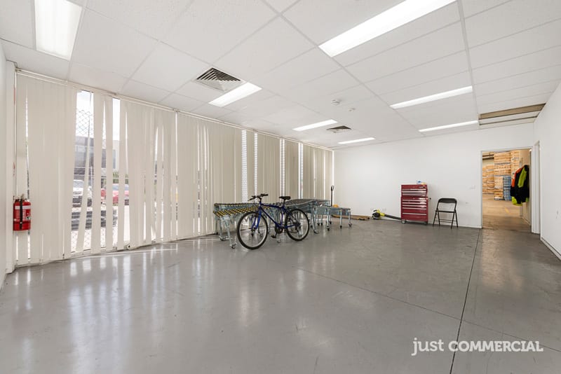 22 Mills Road Braeside VIC 3195 - Image 3