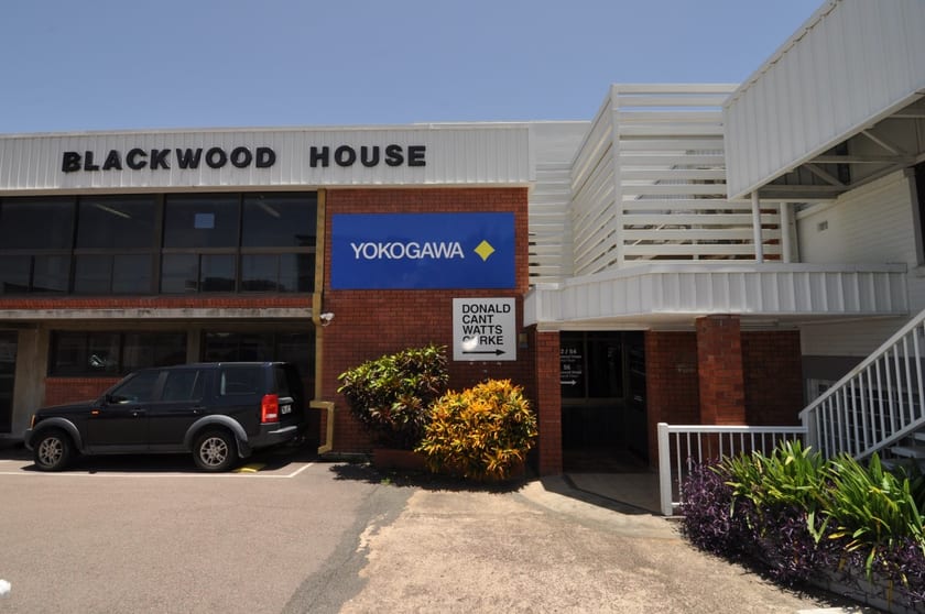 Click to view all images 56 Blackwood Street Townsville City QLD 4810 - Image 3