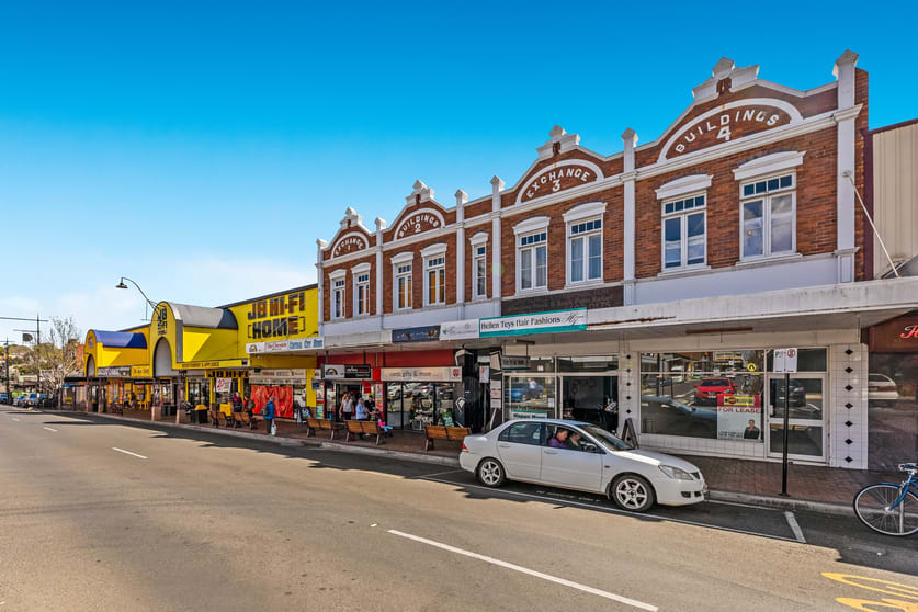 Click to view all images Shop 3/245 Margaret Street Toowoomba City QLD 4350 - Image 1