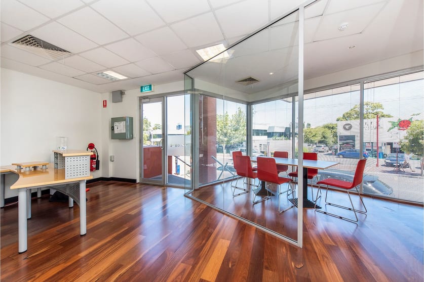 Click to view all images GF2/662 Newcastle Street Leederville WA 6007 - Image 1