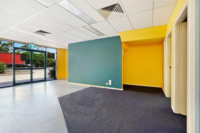 Click to view all images Unit 1, 41 Enterprise Drive Beresfield NSW 2322 - Image 2