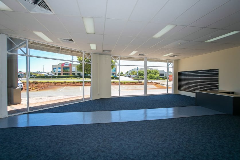 Click to view all images Unit 1/124 Winton Road Joondalup WA 6027 - Image 2