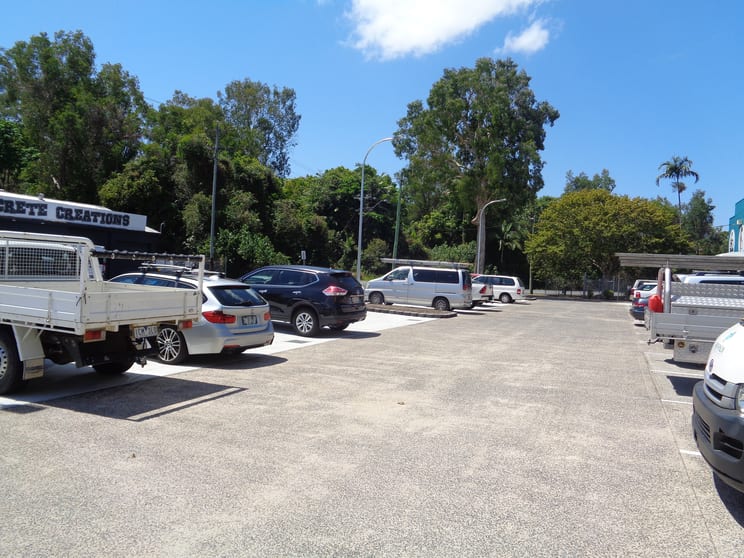 Click to view all images 2B/165-175 English Street Manunda QLD 4870 - Image 2