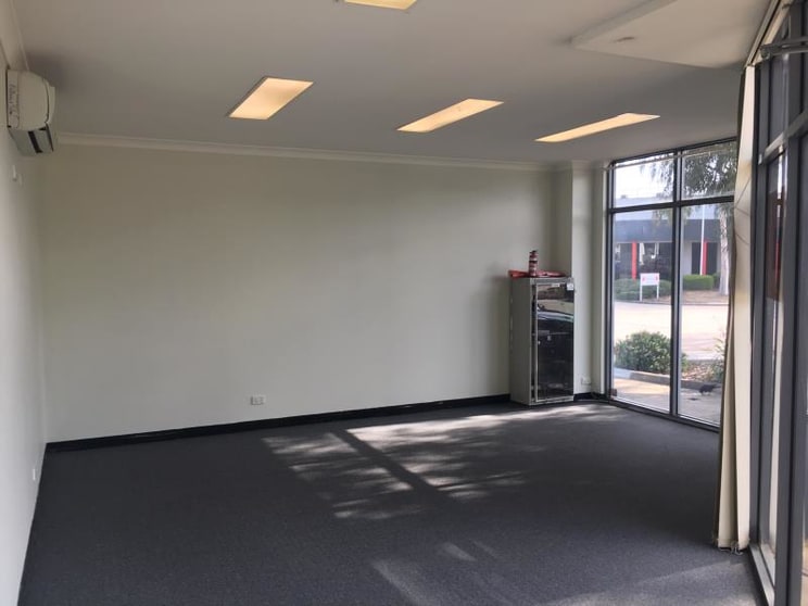 Unit  15/100 New Street Ringwood VIC 3134 - Image 2
