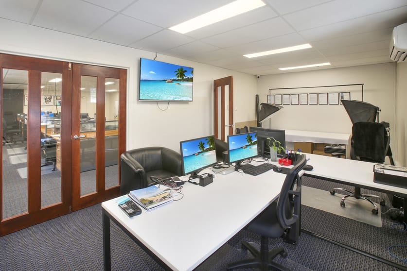 Click to view all images Unit 1/4 Conara Road Kunda Park QLD 4556 - Image 2