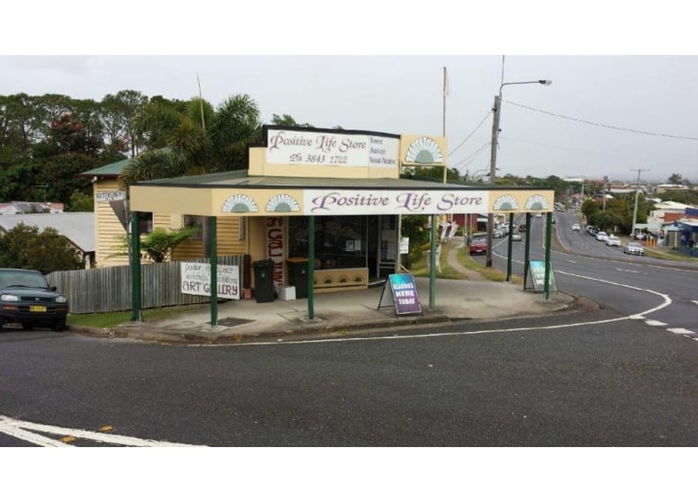Click to view all images 481 Old Cleveland Road Camp Hill QLD 4152 - Image 1