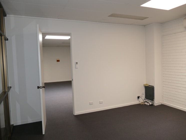 Suite 6/112A Martin Street Brighton VIC 3186 - Image 3