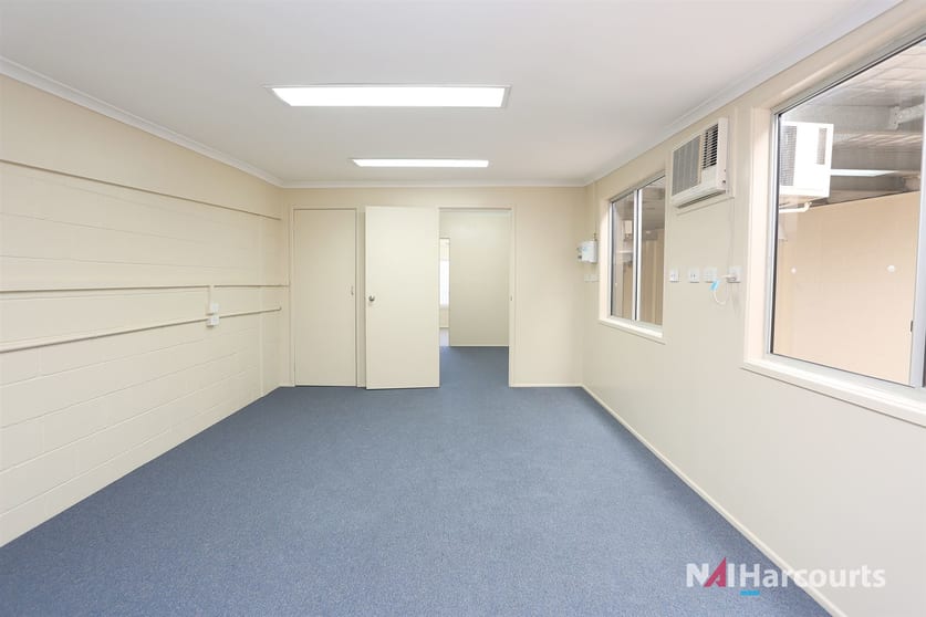 7/2 Pinacle Street Brendale QLD 4500 - Image 2