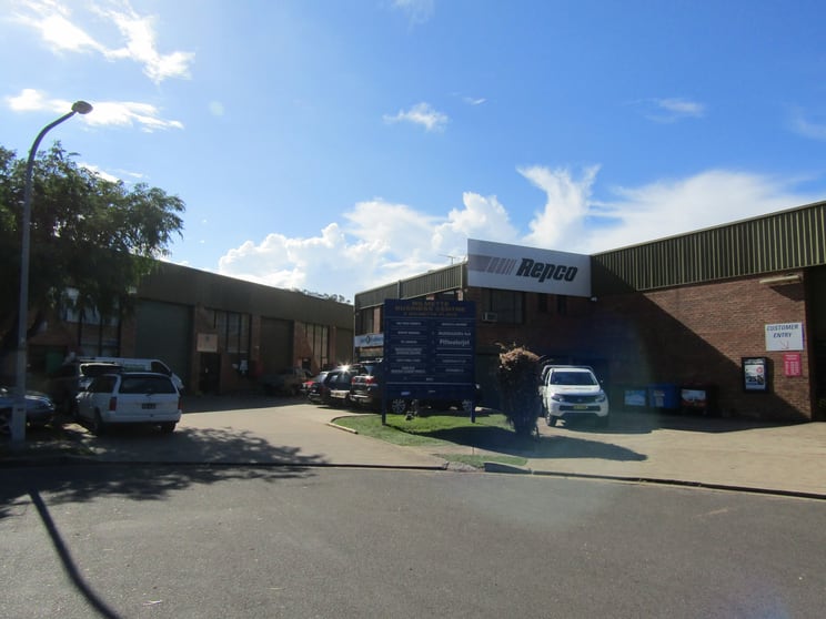 Click to view all images 12/8-9 Wilmette Place Mona Vale NSW 2103 - Image 1