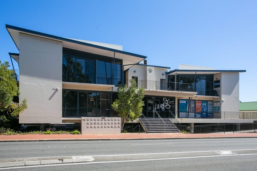 Click to view all images Unit 21/589 Stirling Hwy Cottesloe WA 6011 - Image 3