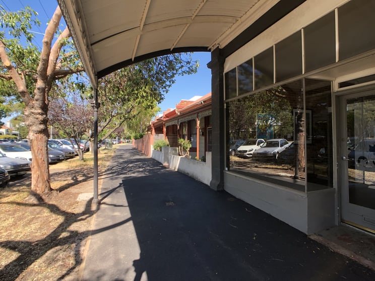 Click to view all images 59 Dundas Place Albert Park VIC 3206 - Image 2