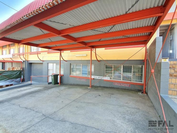 Click to view all images Suite 5/39 Corunna Street Albion QLD 4010 - Image 2