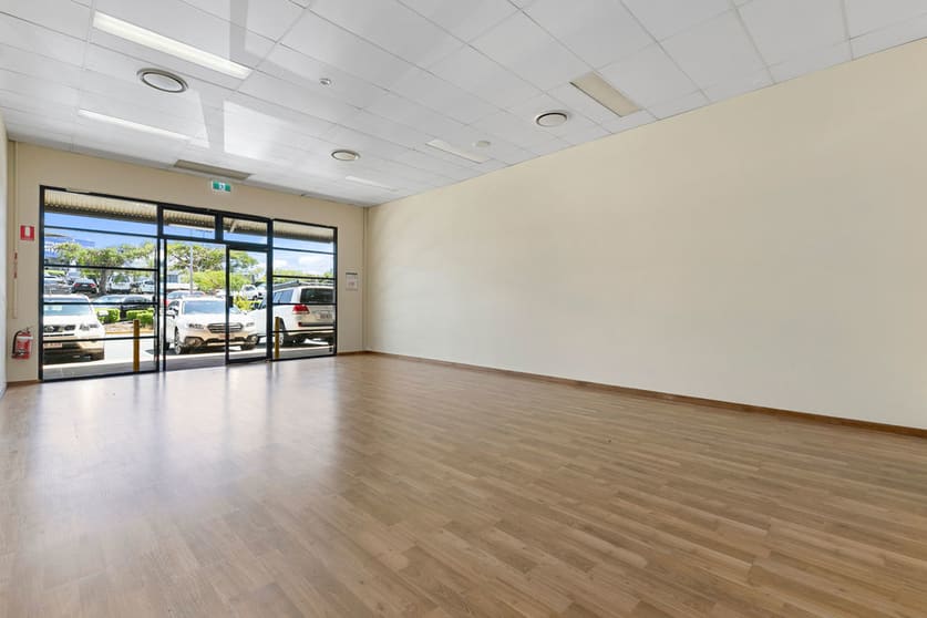 Click to view all images 1E/33 Shore Street Cleveland QLD 4163 - Image 3