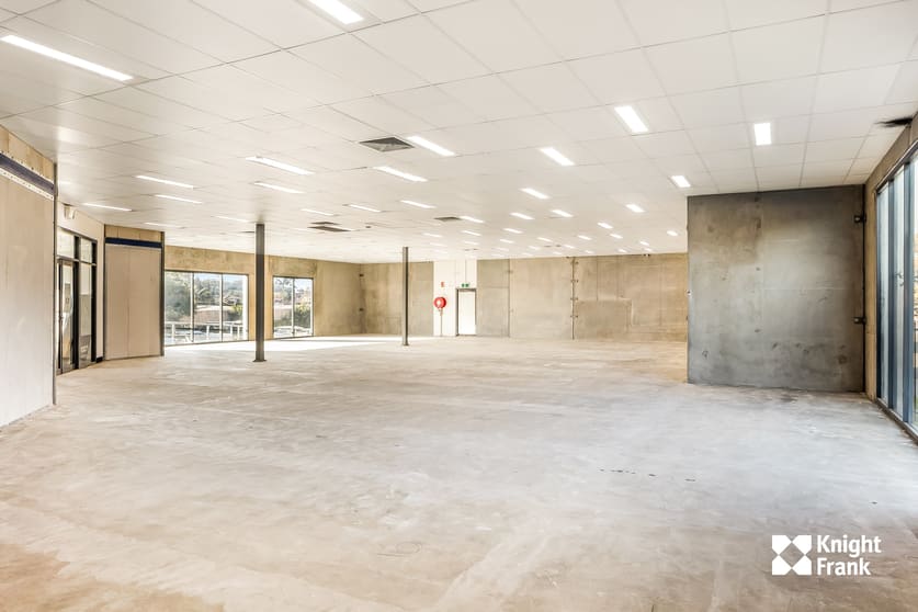 Click to view all images 150 New Lake Entrance Road Oak Flats NSW 2529 - Image 2