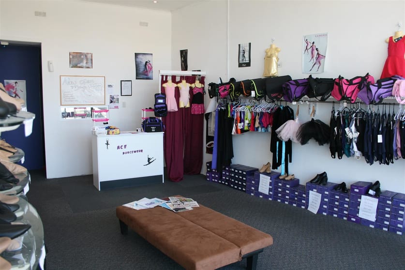 Click to view all images 4/61 Dora Street Morisset NSW 2264 - Image 2