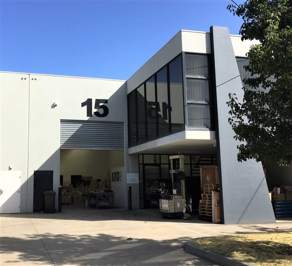Click to view all images 15 Moller St Oakleigh VIC 3166 - Image 1