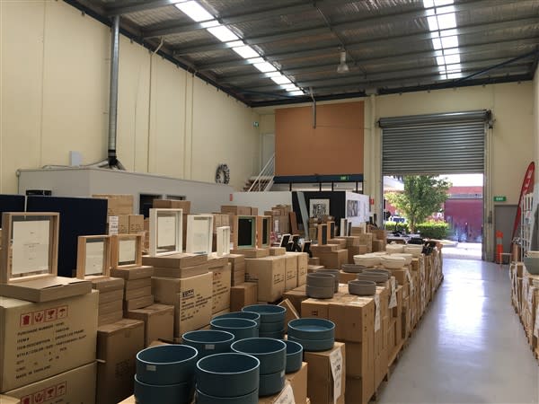 Click to view all images 15 Moller St Oakleigh VIC 3166 - Image 3