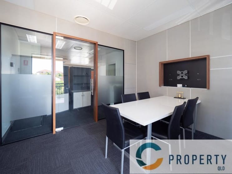 11/481 Logan Road Greenslopes QLD 4120 - Image 3