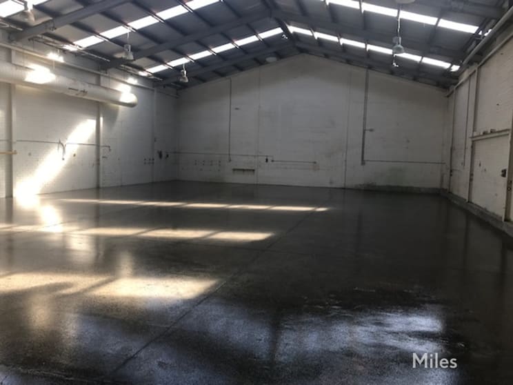 Click to view all images 63 Korong Road Heidelberg West VIC 3081 - Image 2