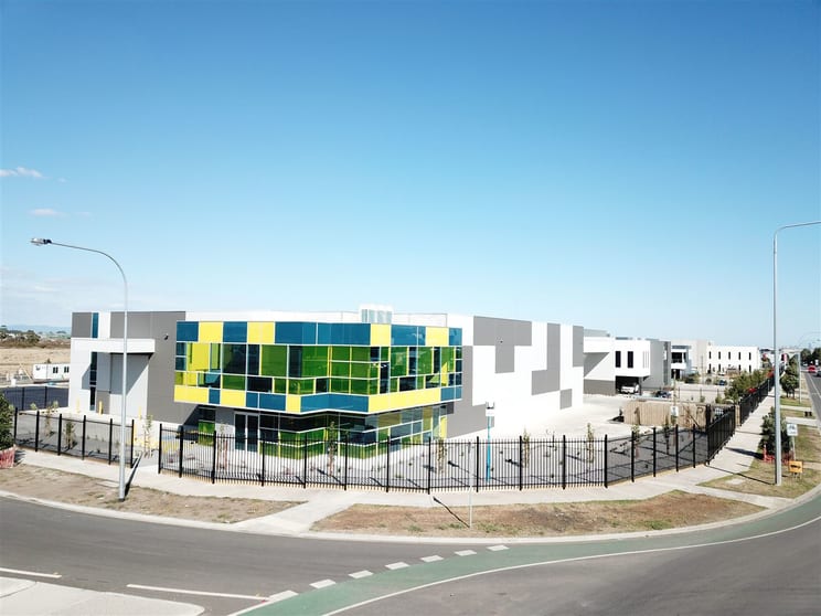 Click to view all images 122 Gateway Boulevard Epping VIC 3076 - Image 2