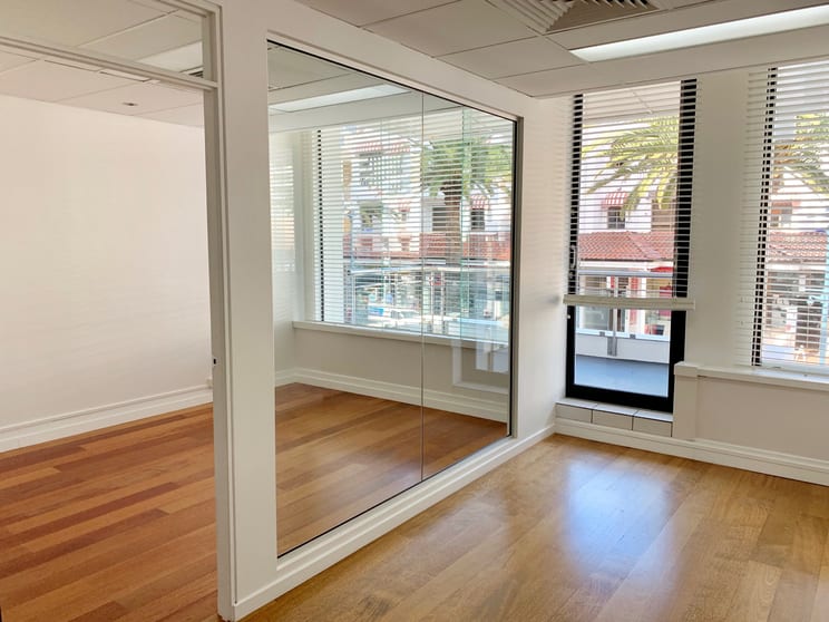1/34 Orchid Avenue Surfers Paradise QLD 4217 - Image 3
