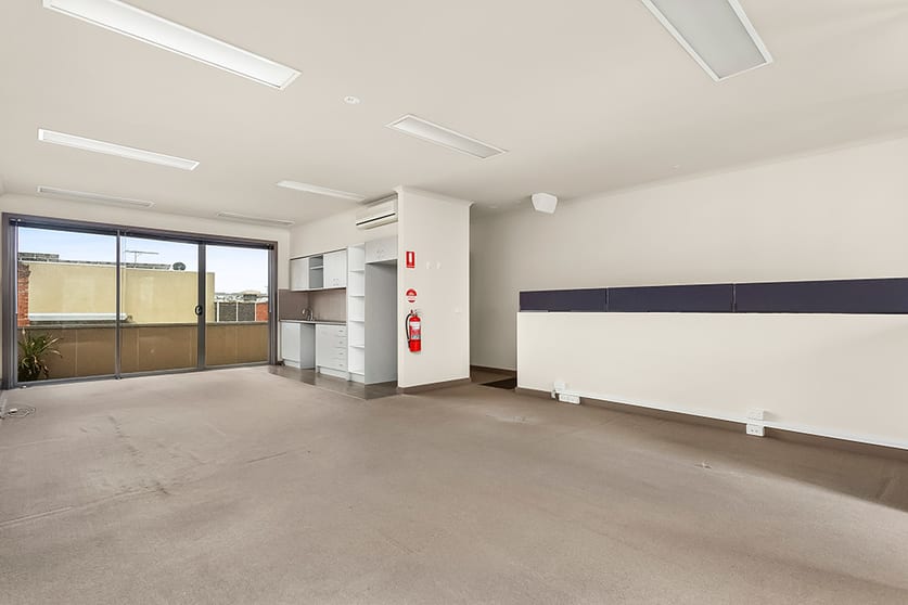 3 Bruce Street Kensington VIC 3031 - Image 2