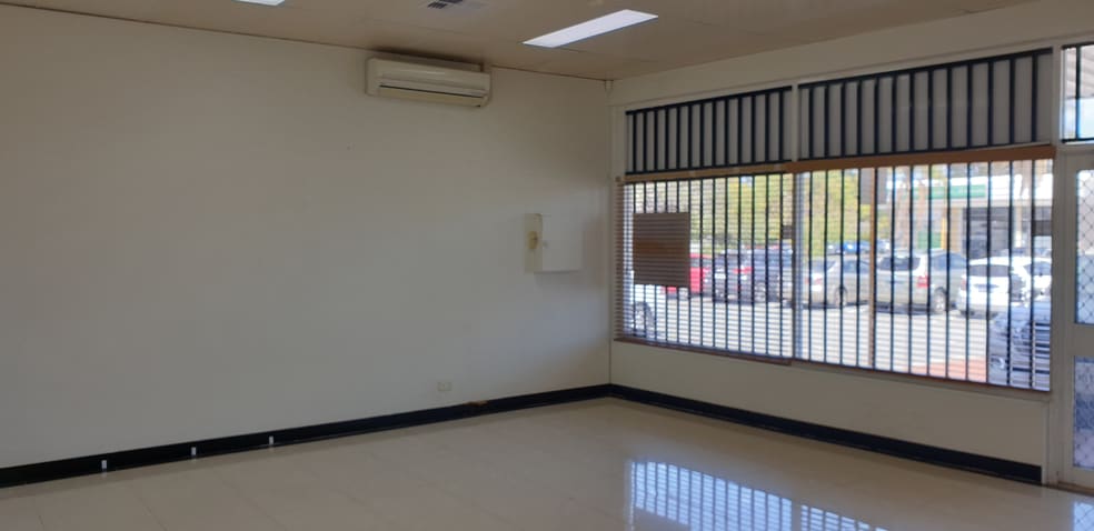 Click to view all images 14 Cobbler Place Mirrabooka WA 6061 - Image 3