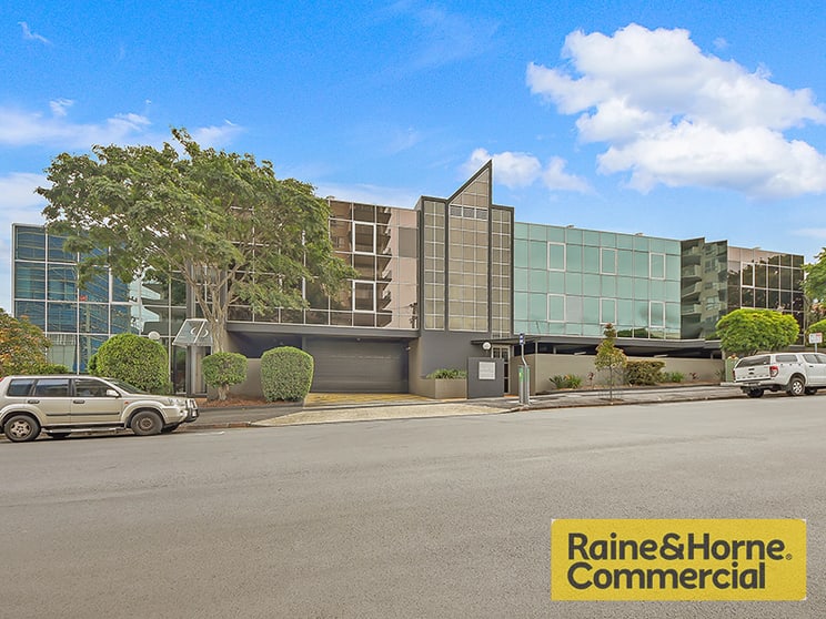 Click to view all images 3/40 Brookes Street Bowen Hills QLD 4006 - Image 3