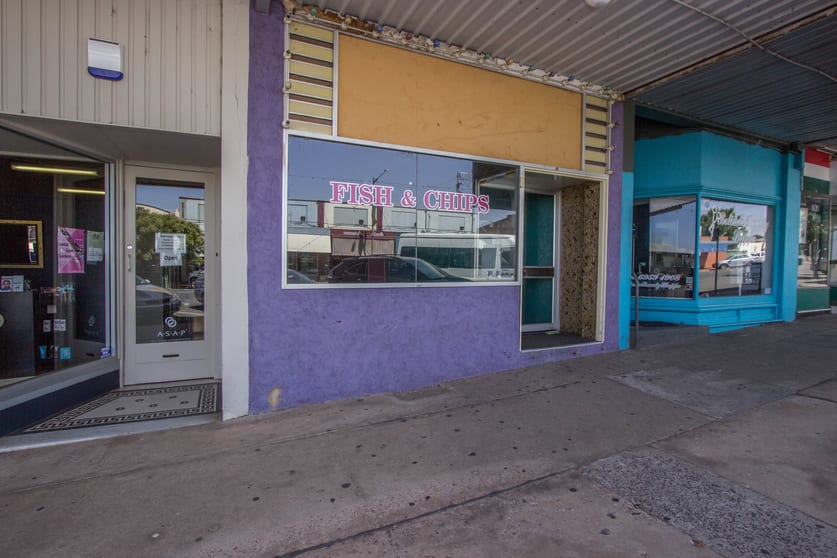 Click to view all images 64 East Street Narrandera NSW 2700 - Image 2