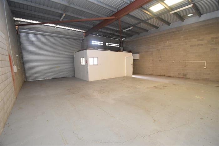 4/59 Pilkington Street Garbutt QLD 4814 - Image 2