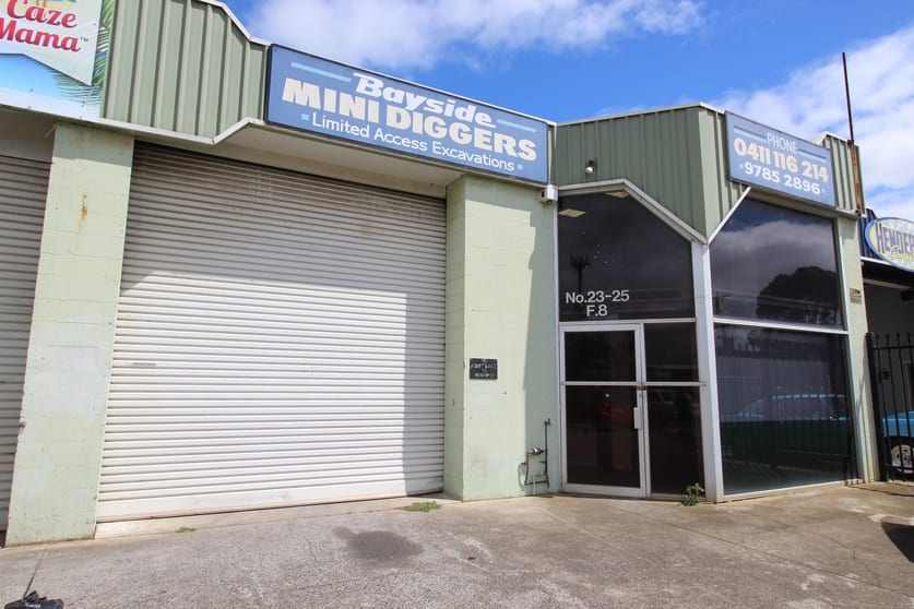 Click to view all images 8/23-25 Aster Avenue Carrum Downs VIC 3201 - Image 1