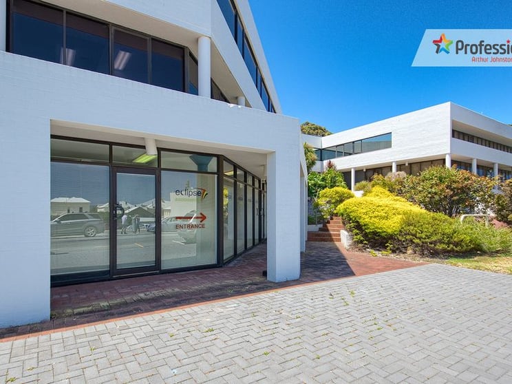 Click to view all images Unit 1, 70/-74 Frederick Street Albany WA 6330 - Image 2